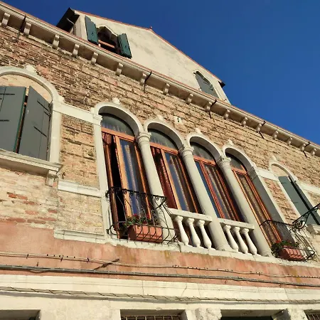 Domus Titianus Xv - Murano Apartment