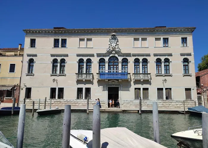 Domus Titianus Xv - Murano *
